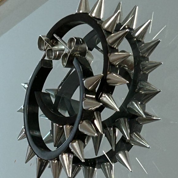 Punk Rock Star Black Silver Spike Stainless Steel Pierced Hoop Earrings - Picture 2 of 5